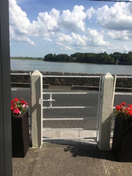 2 Quay Road, Killala. Stunning Sea Front Cottage Exterior photo